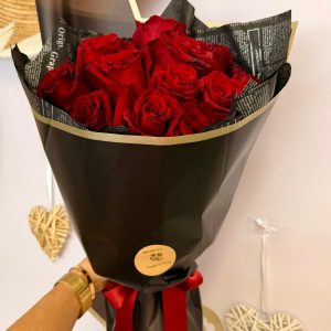 Dosen Red Roses